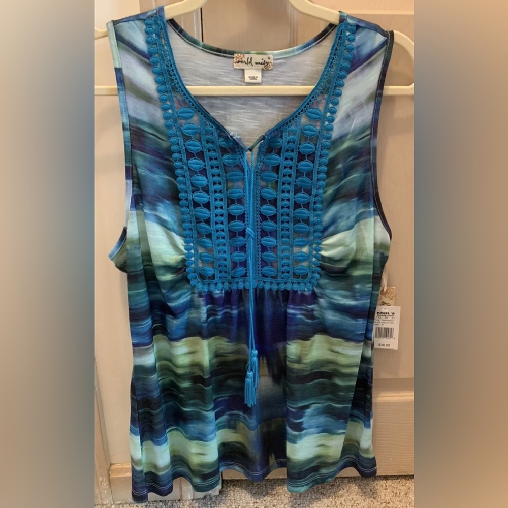 ✨NWT✨World Unity Blue Waves Tank Top Sz Medium